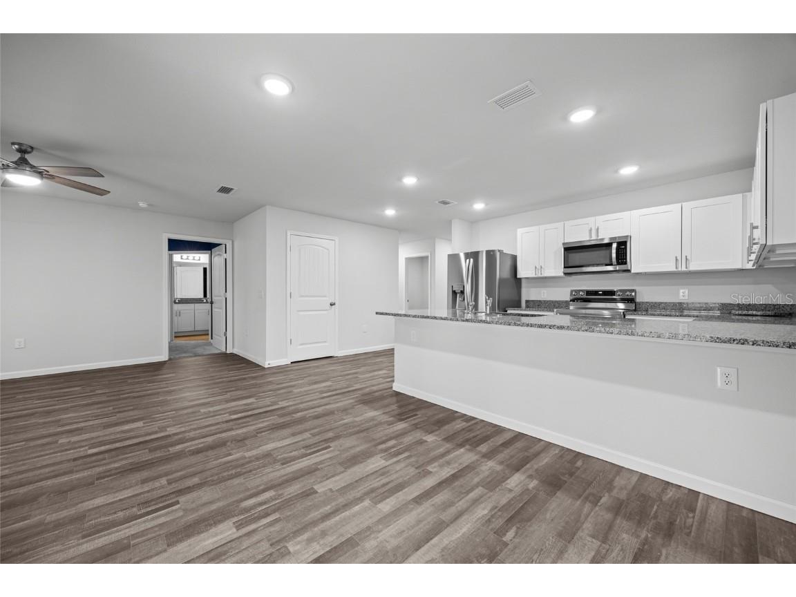 20105 NW 247th Street High Springs FL 32643 GC535390 image8