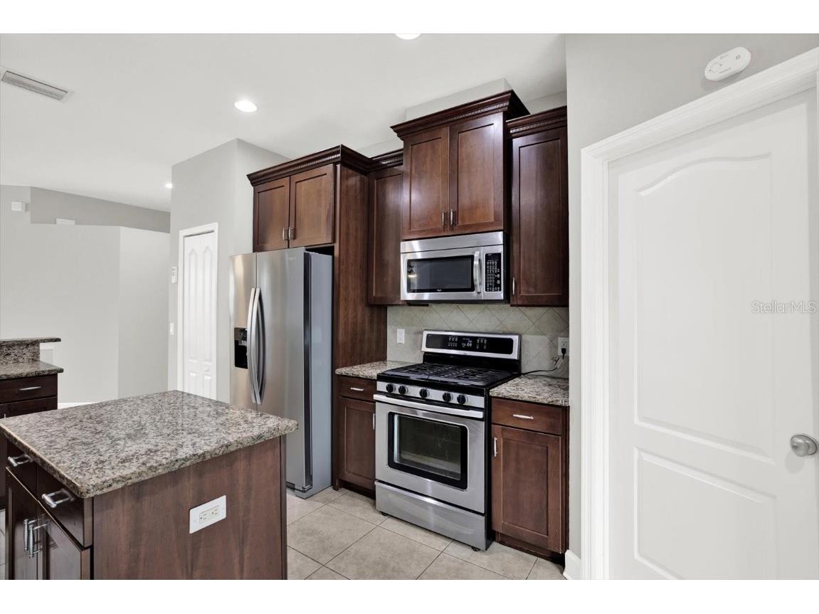 20106 Bending Creek Place Tampa FL 33647 - LAKE HAMPTON TB8388888 image13