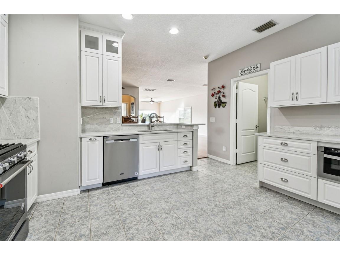 20106 Nob Oak Avenue Tampa FL 33647 TB8449152 image17