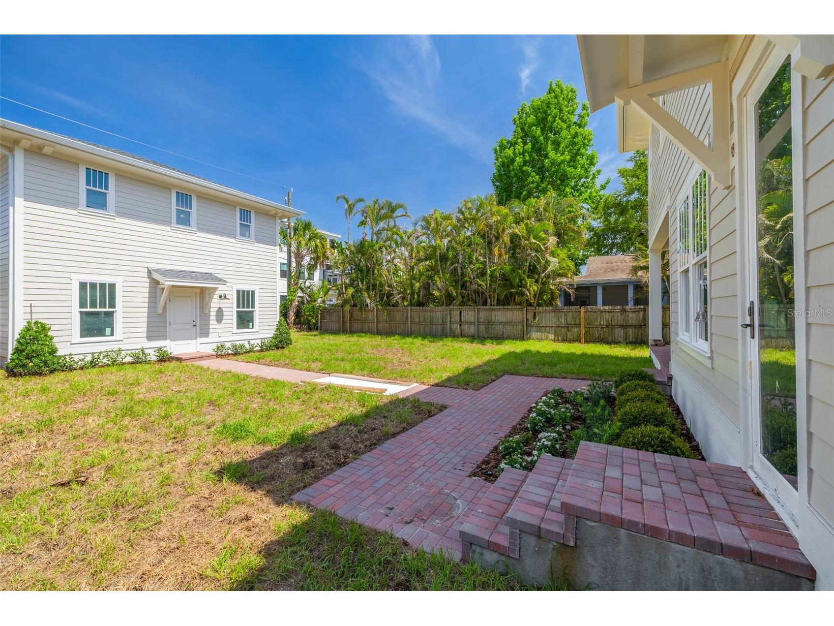 2011 10th Street N Saint Petersburg FL 33704 TB8471657 image4