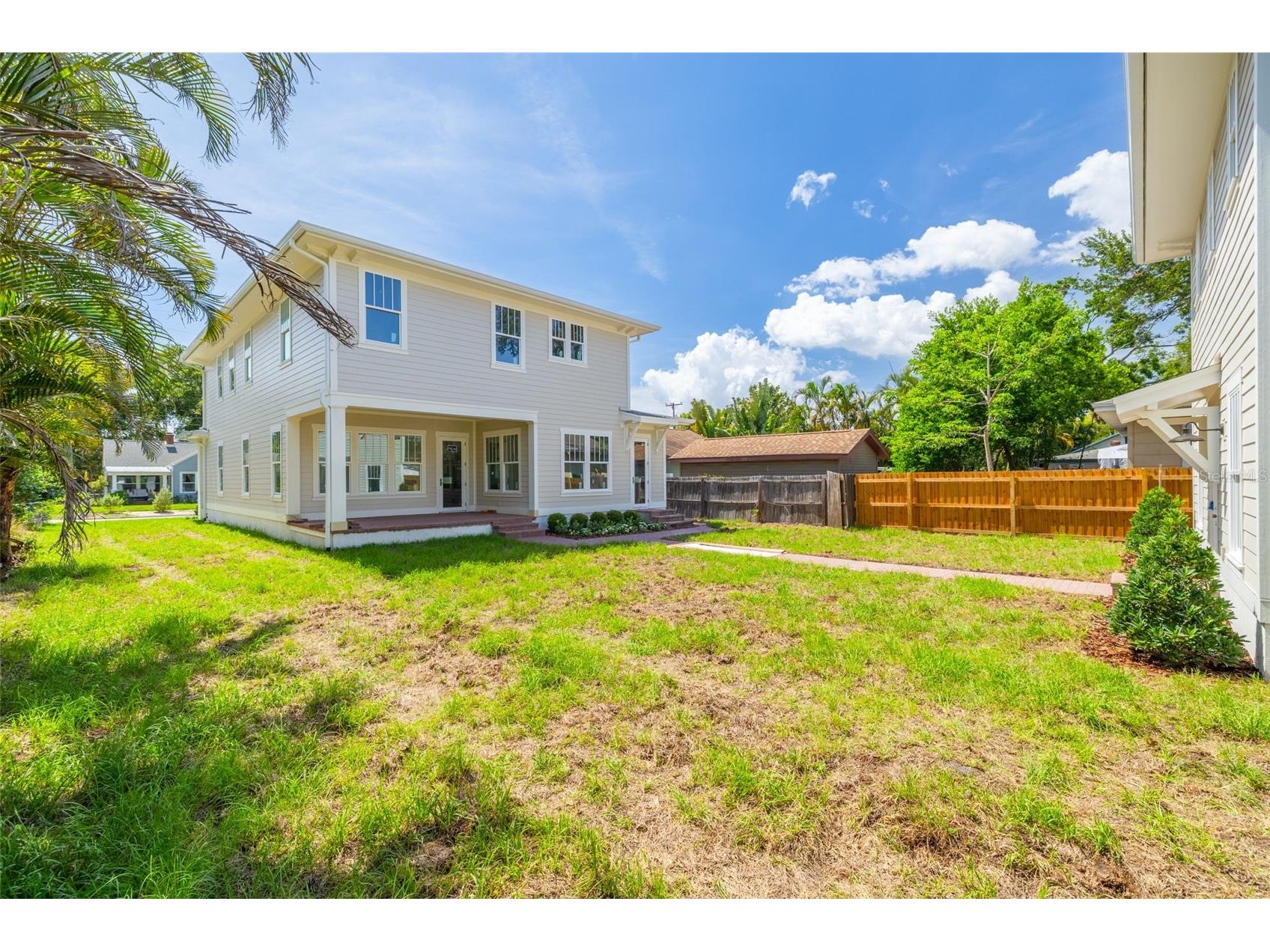 2011 10th Street N Saint Petersburg FL 33704 TB8471657 image6