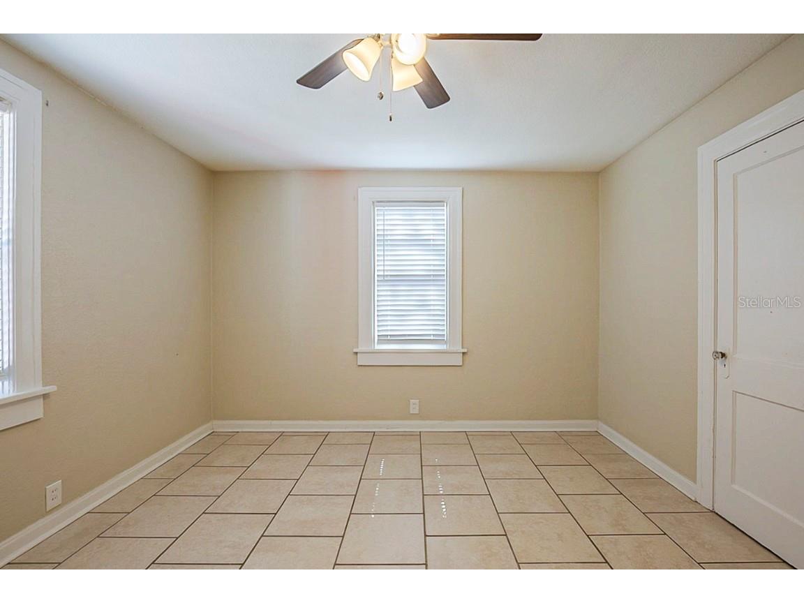 2011 10th Street S Saint Petersburg FL 33705 O6284605 image12