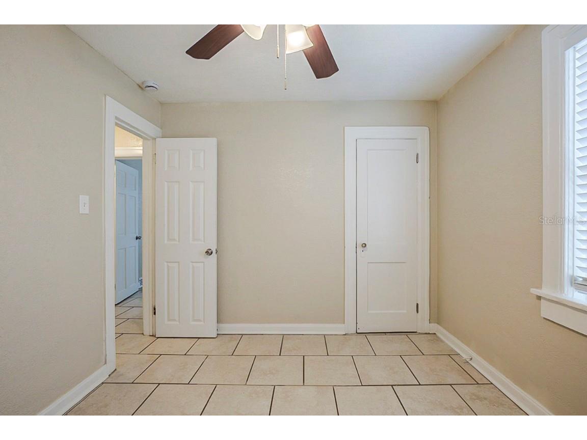 2011 10th Street S Saint Petersburg FL 33705 O6284605 image17