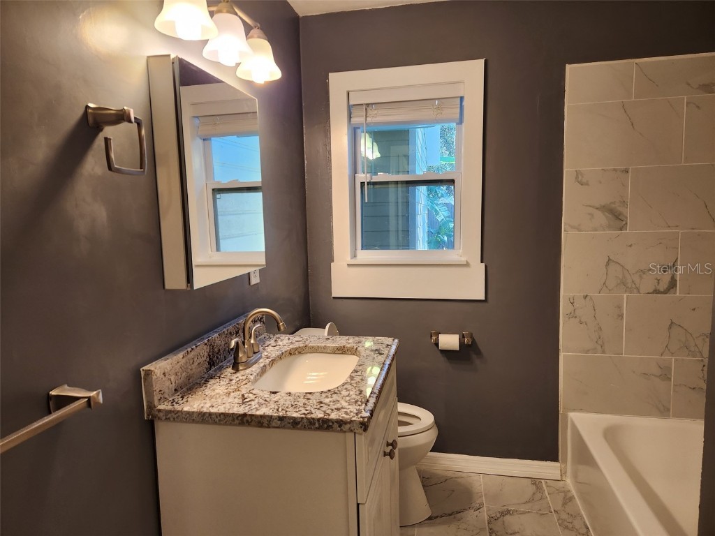 2011 11th Street W Bradenton FL 34205 TB8447533 image8