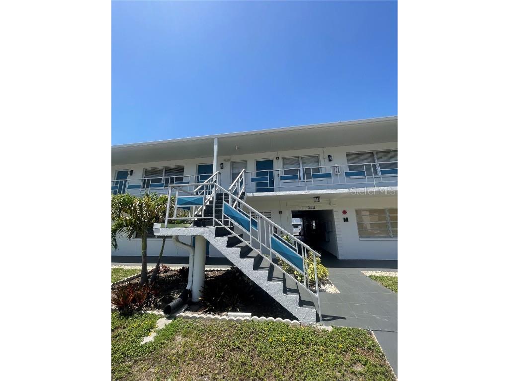 2011 58th Avenue N #20 Saint Petersburg FL 33714 TB8385739 image2