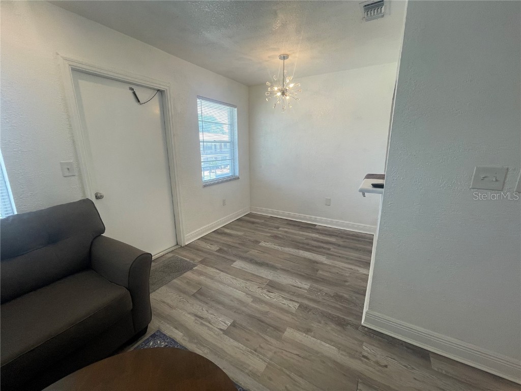 2011 58th Avenue N #20 Saint Petersburg FL 33714 TB8385739 image9