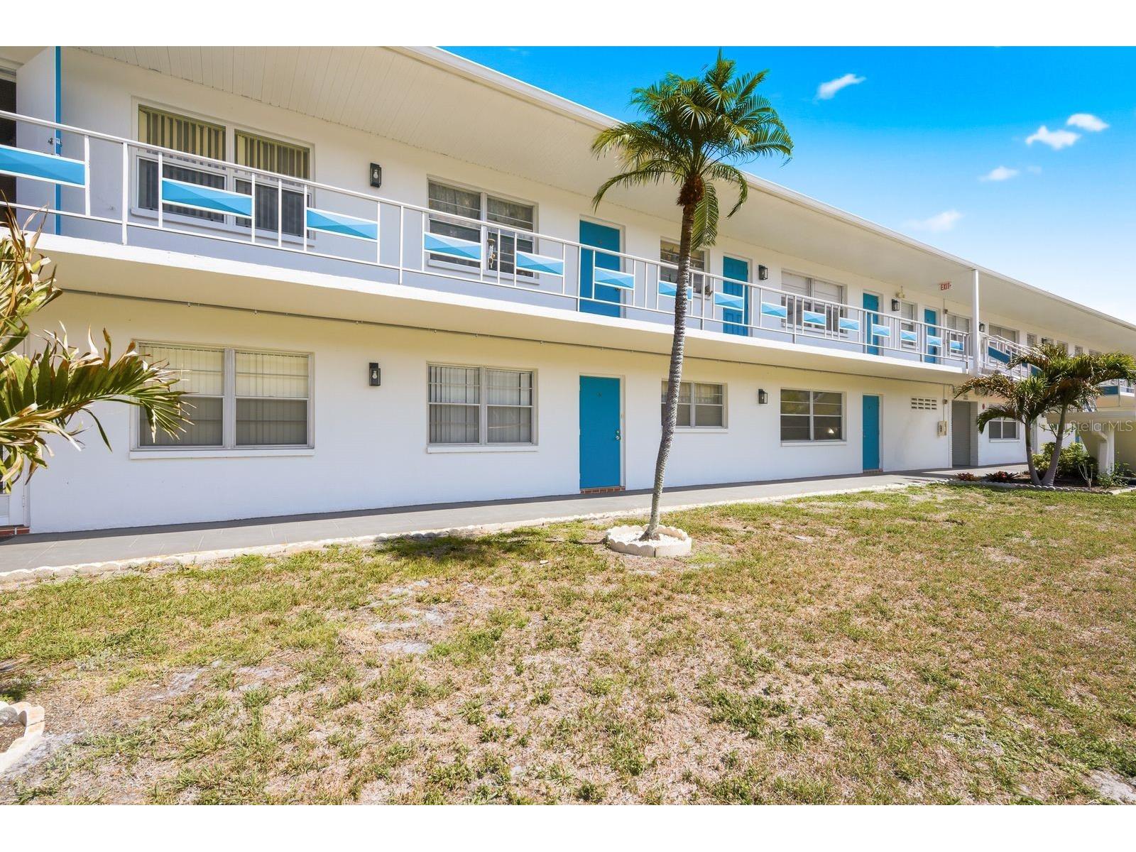 2011 58th Avenue N #5 Saint Petersburg FL 33714 TB8491205 image1