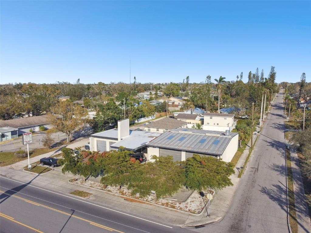 2011 9th Street W Bradenton FL 34205 A4641976 image24