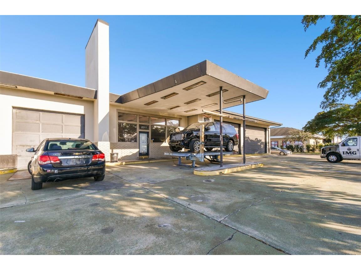 2011 9th Street W Bradenton FL 34205 A4641976 image3