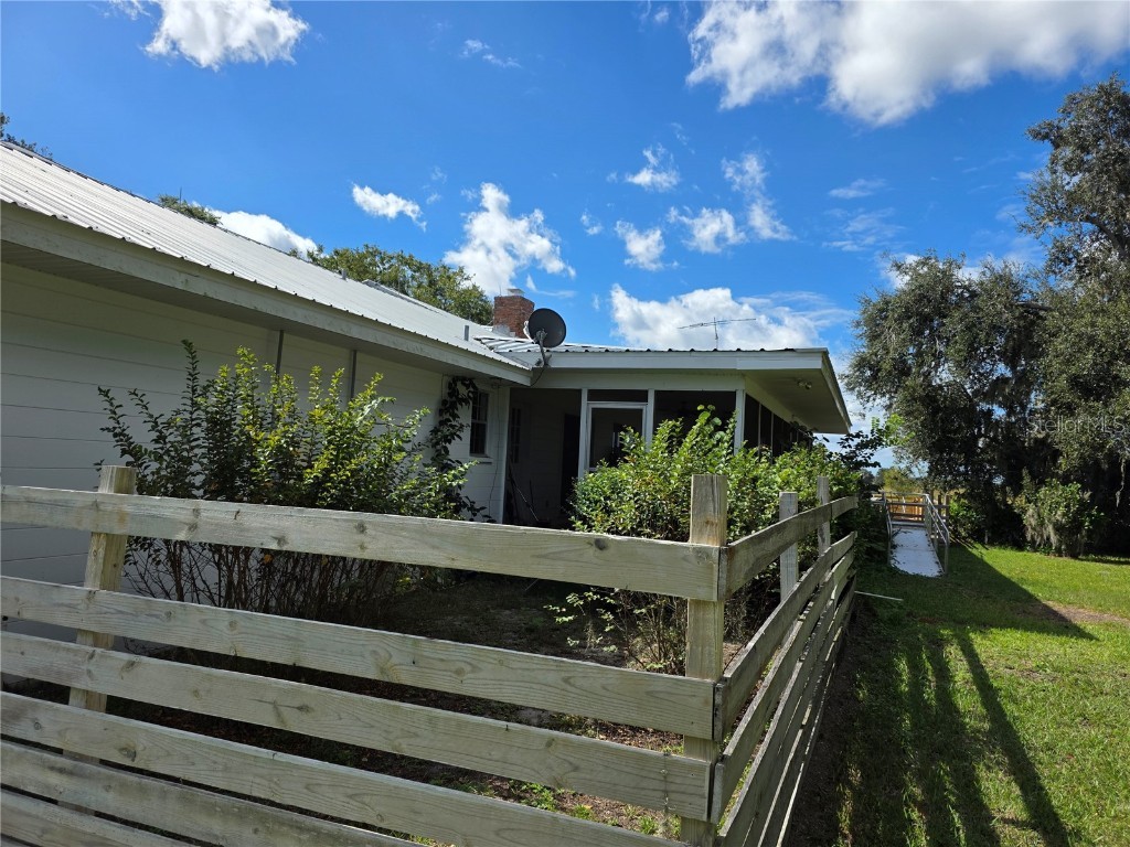 2011 County Line Road E Fort Meade FL 33841 A4670876 image10