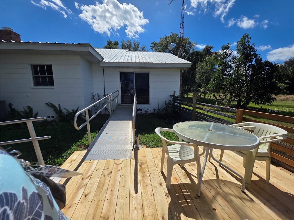 2011 County Line Road E Fort Meade FL 33841 A4670876 image7