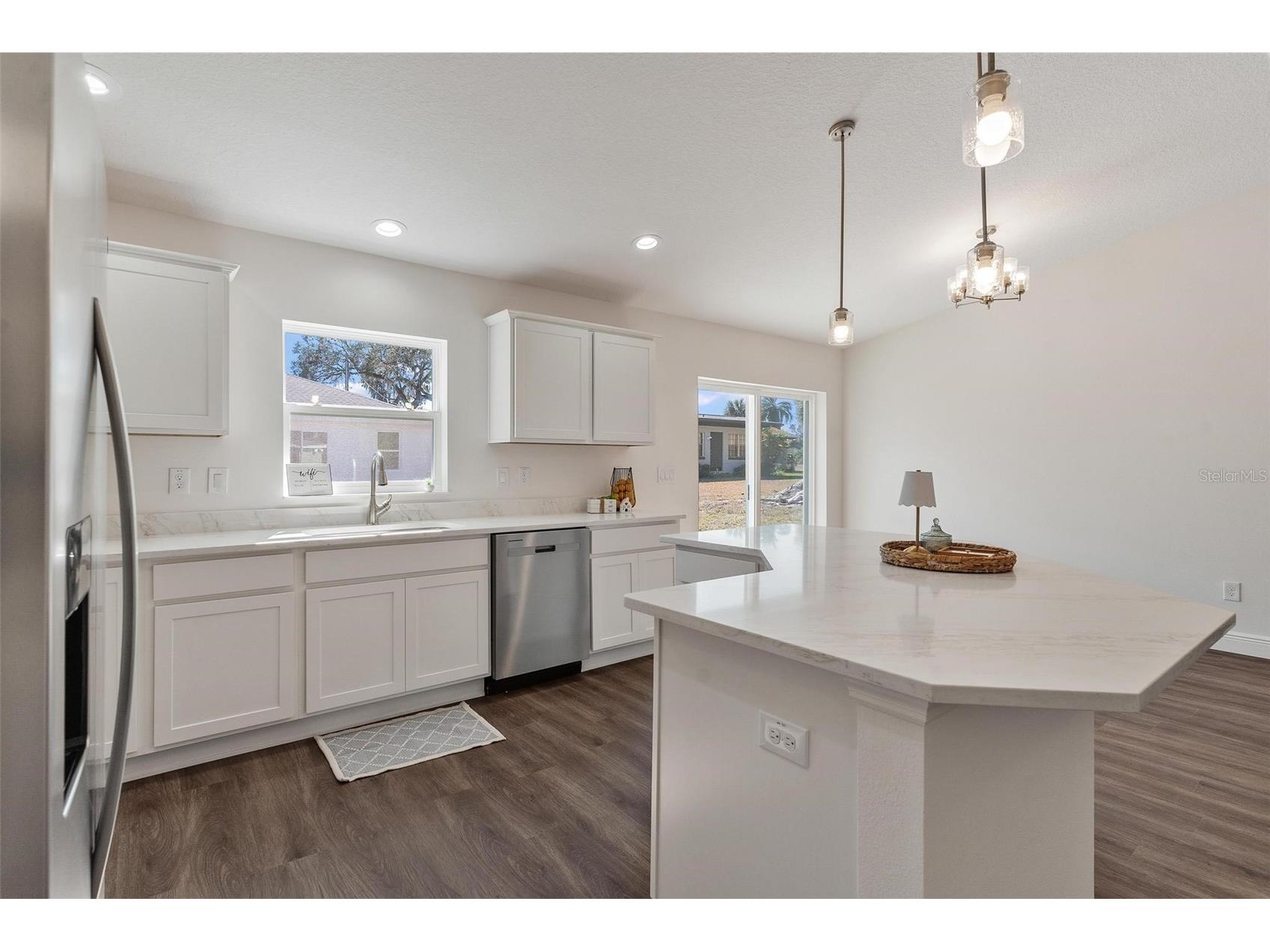 2011 Edgewood Avenue Leesburg FL 34748 G5107666 image16