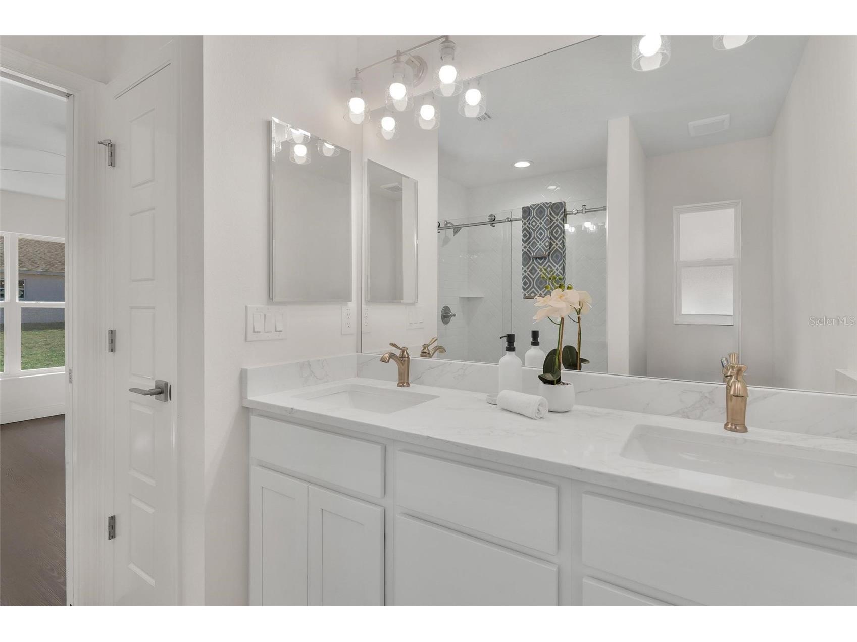 2011 Edgewood Avenue Leesburg FL 34748 G5107666 image24