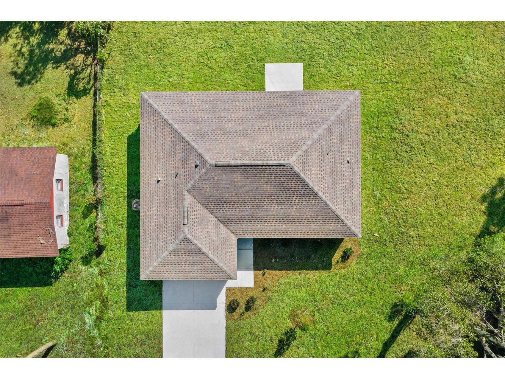 2011 Edgewood Avenue Leesburg FL 34748 G5107666 image44