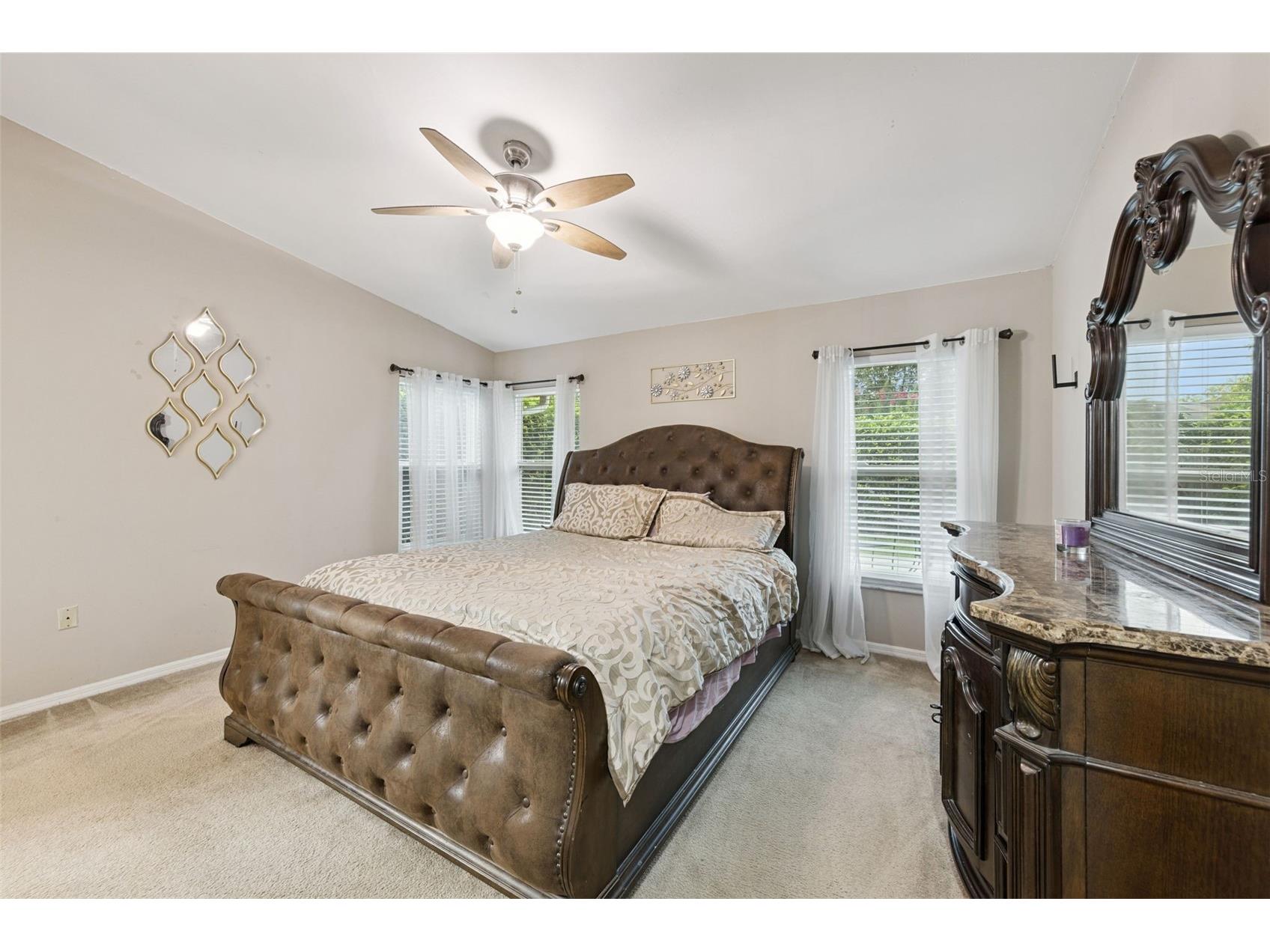 2011 Excalibur Drive Orlando FL 32822 O6421370 image18