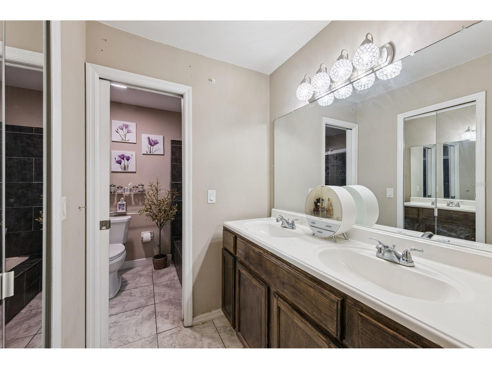 2011 Excalibur Drive Orlando FL 32822 O6421370 image19