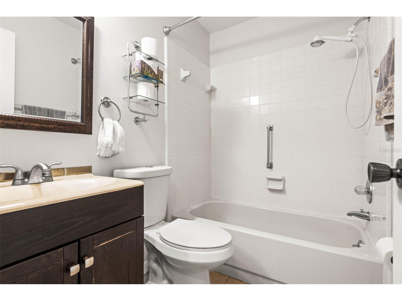 2011 Hadrian Court #2011 Sun City Center FL 33573 TB8532676 image12