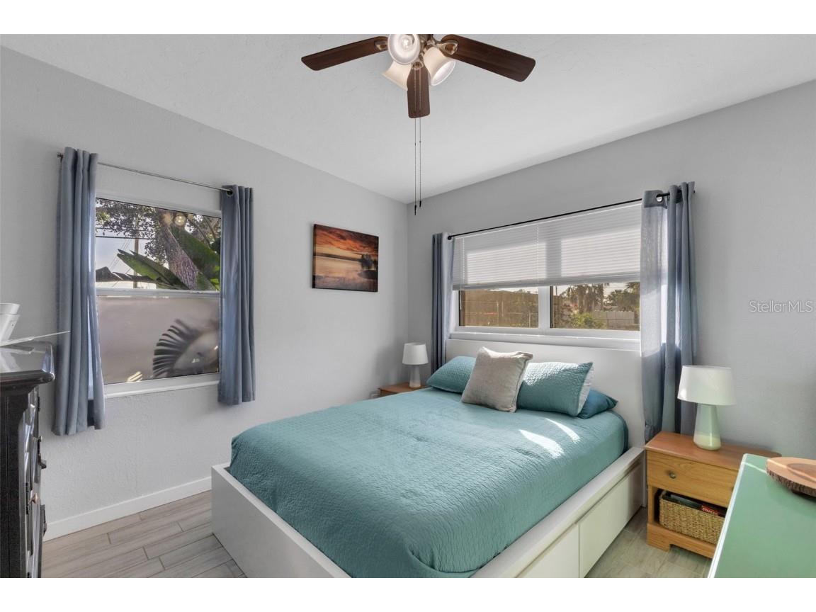 2011 Harvard Avenue Bradenton FL 34207 A4673934 image18