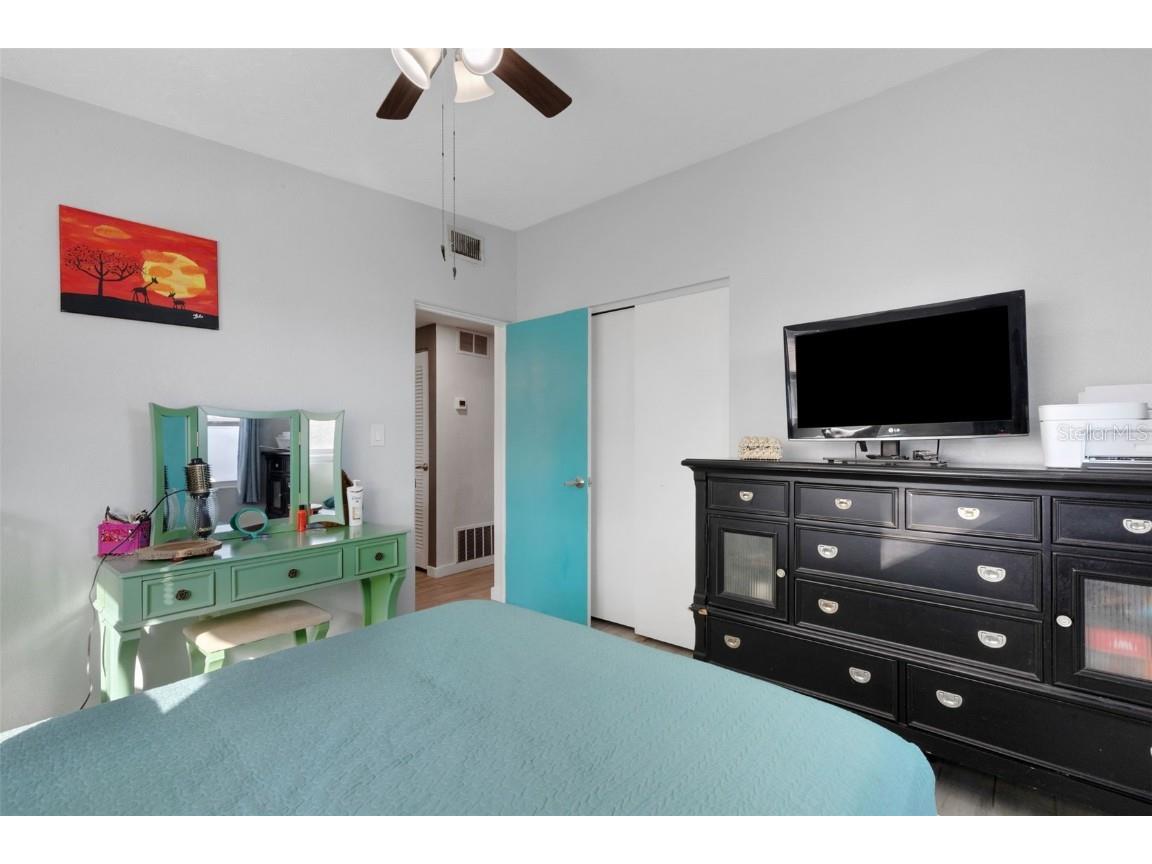 2011 Harvard Avenue Bradenton FL 34207 A4673934 image21