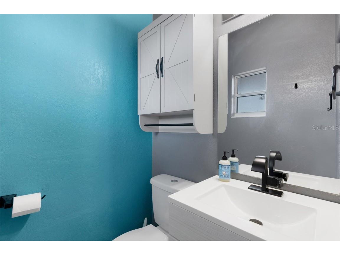 2011 Harvard Avenue Bradenton FL 34207 A4673934 image22