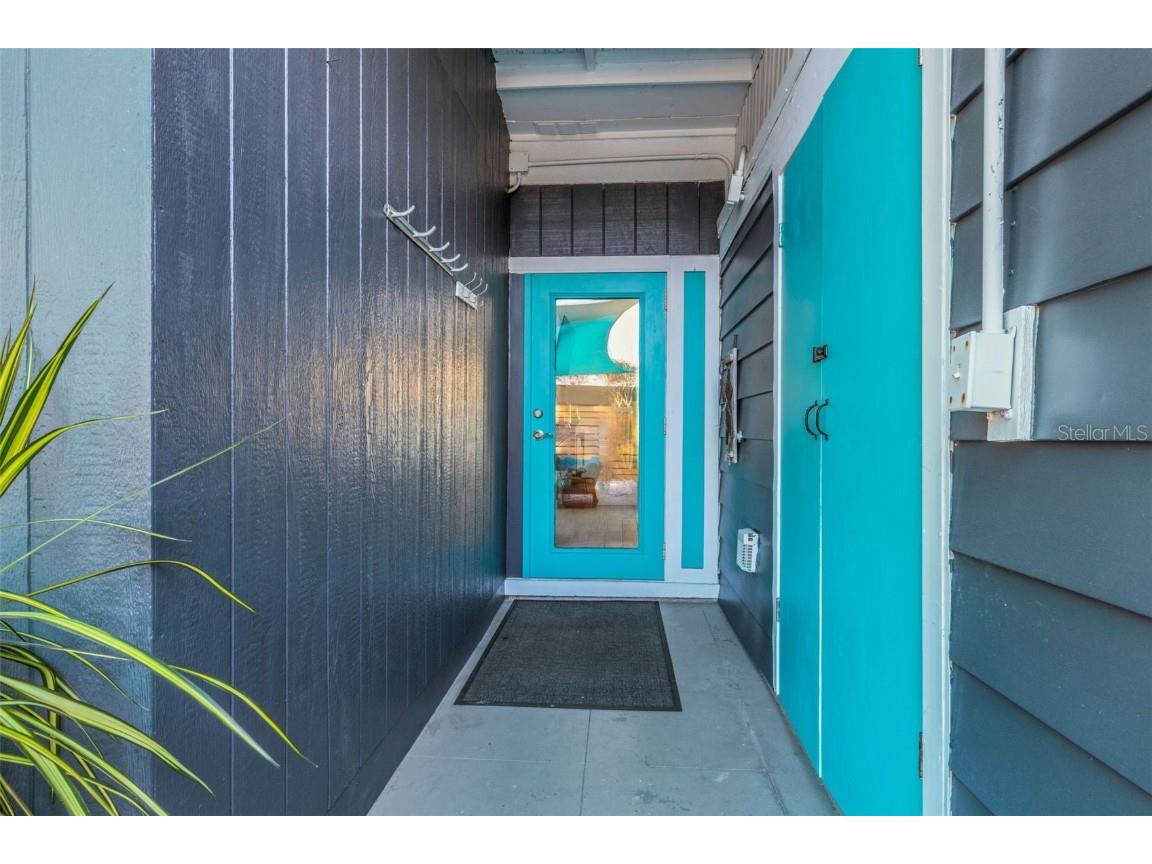 2011 Harvard Avenue Bradenton FL 34207 A4673934 image29