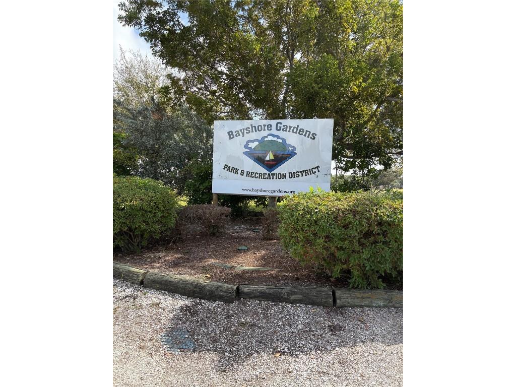 2011 Harvard Avenue Bradenton FL 34207 A4673934 image45