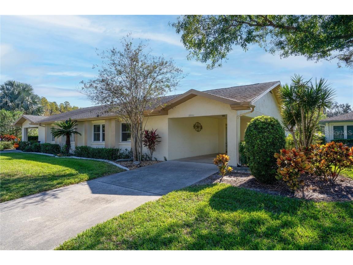 2011 Hawkhurst Circle # Sun City Center FL 33573 U8219185 image1