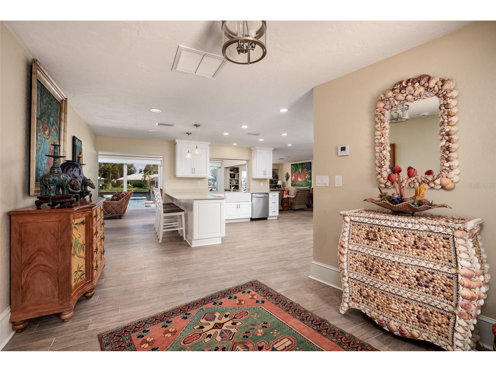 2011 Michigan Avenue NE Saint Petersburg FL 33703 - TAMPA BAY TB8513517 image17