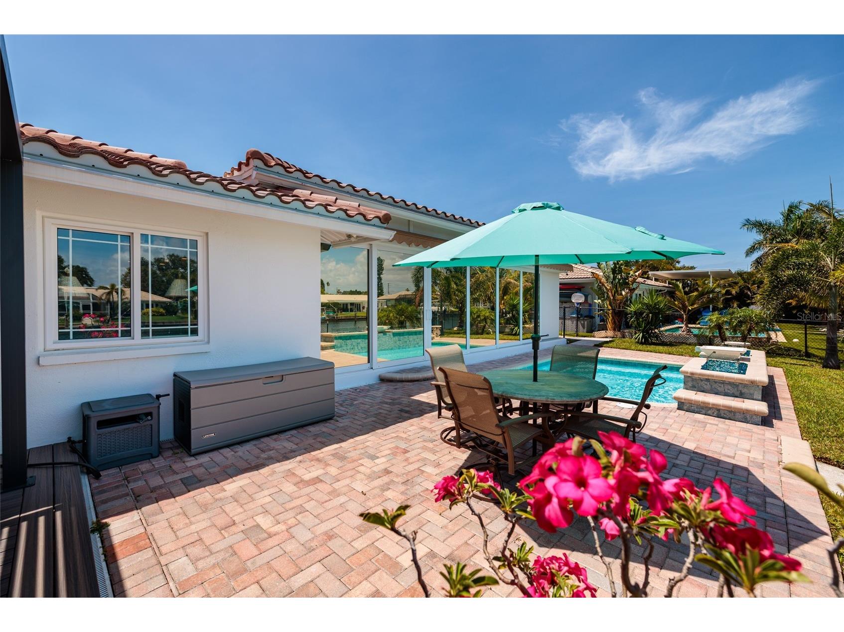 2011 Michigan Avenue NE Saint Petersburg FL 33703 - TAMPA BAY TB8513517 image29