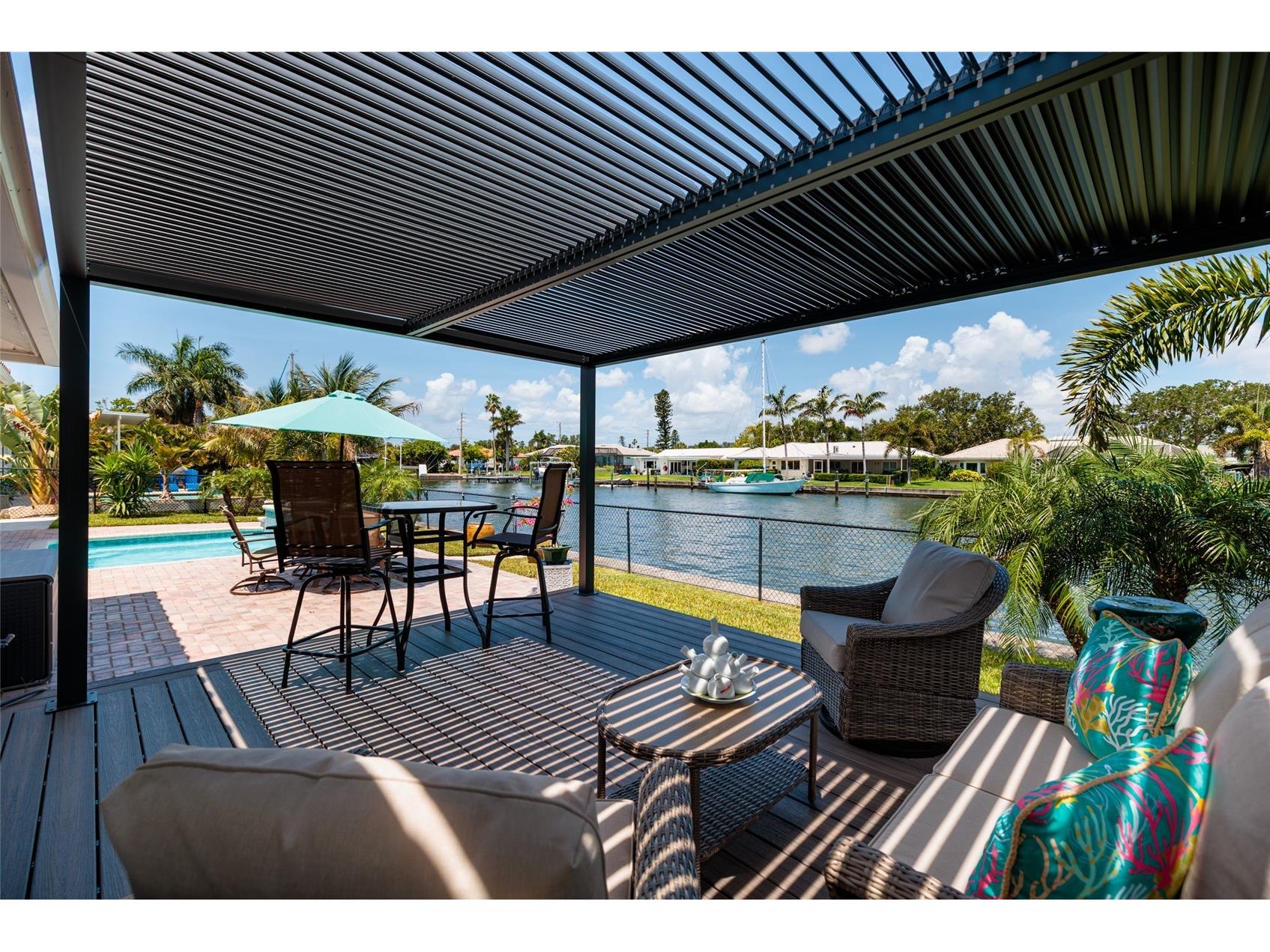 2011 Michigan Avenue NE Saint Petersburg FL 33703 - TAMPA BAY TB8513517 image35