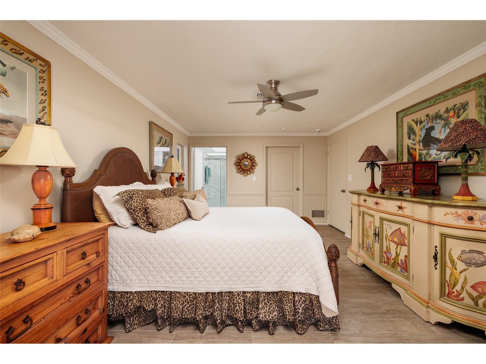 2011 Michigan Avenue NE Saint Petersburg FL 33703 - TAMPA BAY TB8513517 image39