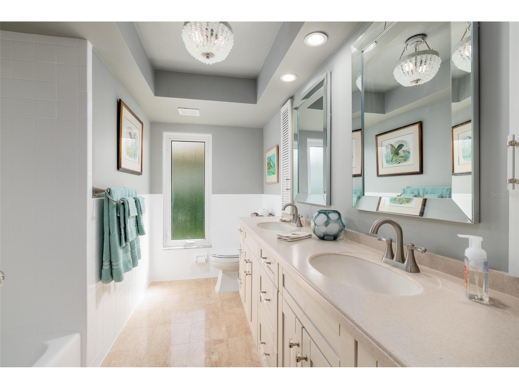 2011 Michigan Avenue NE Saint Petersburg FL 33703 - TAMPA BAY TB8513517 image48