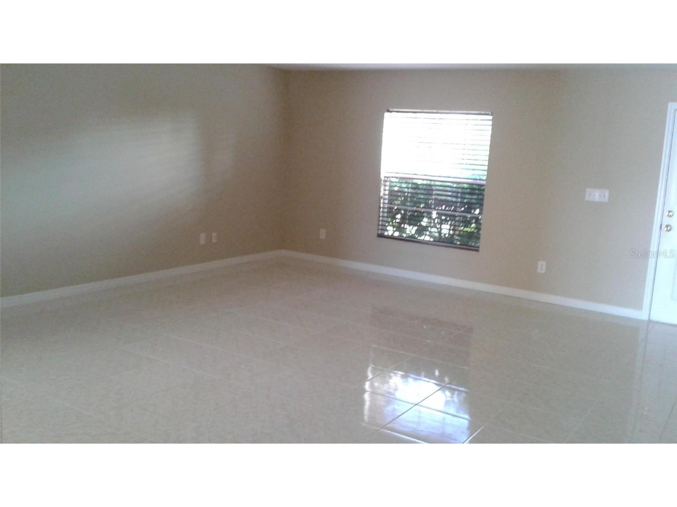 2011 N 61st Street Tampa FL 33619 O6303783 image6