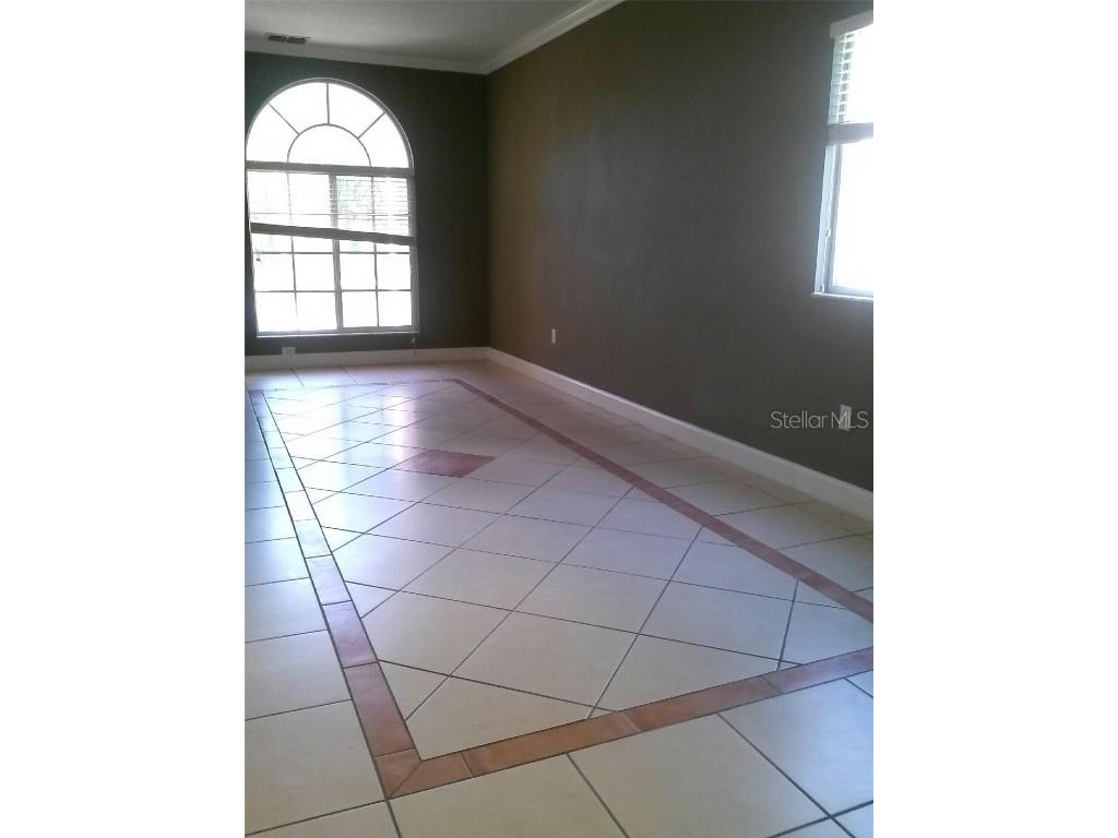 2011 N 61st Street Tampa FL 33619 O6303783 image8