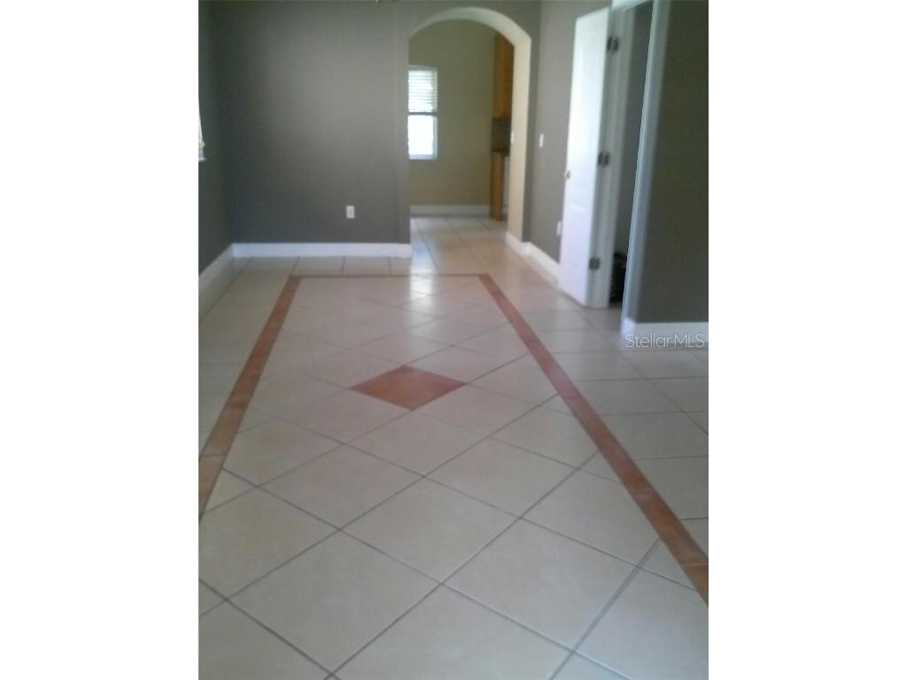 2011 N 61st Street Tampa FL 33619 O6303783 image9
