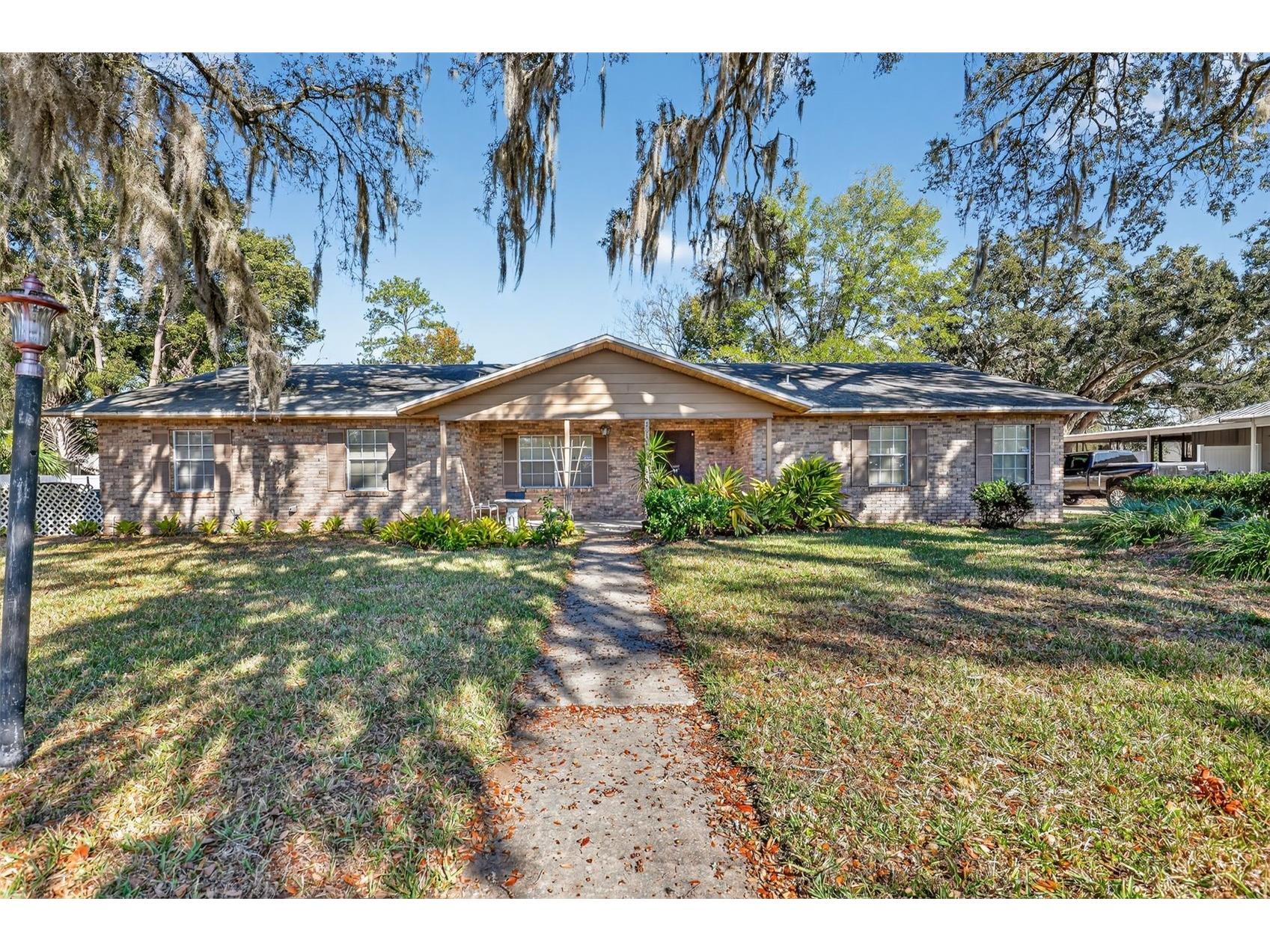2011 NE 10th Street Ocala FL 34470 O6379278 image1