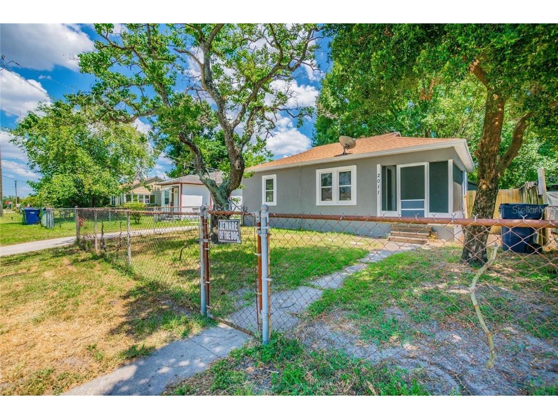 2011 Oceanview Place Tampa FL 33605 T3463153 image1
