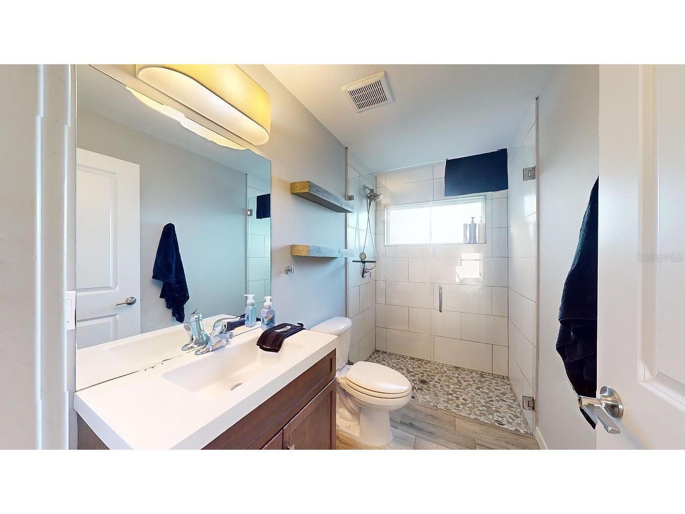 2011 Outer Drive #1 Sarasota FL 34231 A4692477 image9
