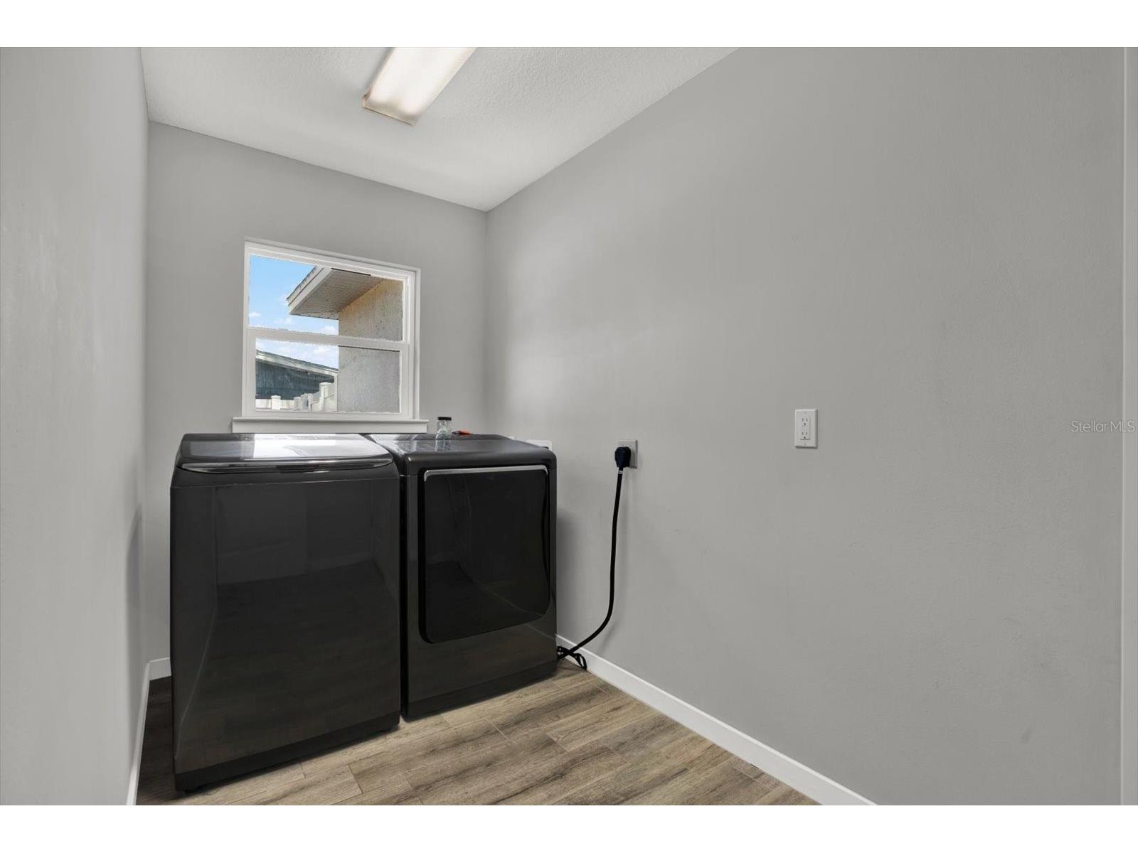 2011 Outer Drive Sarasota FL 34231 TB8525989 image16