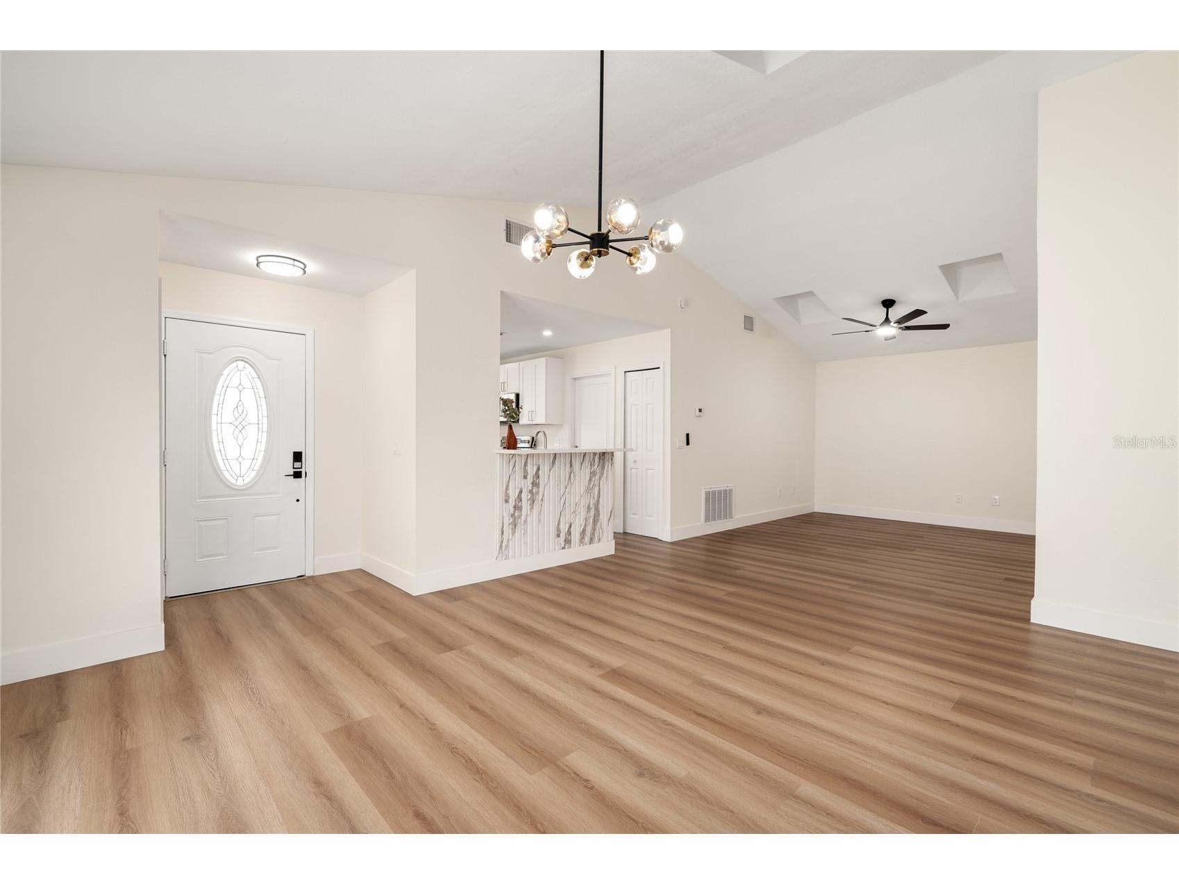 2011 Plainfield Drive Orlando FL 32812 O6423723 image4