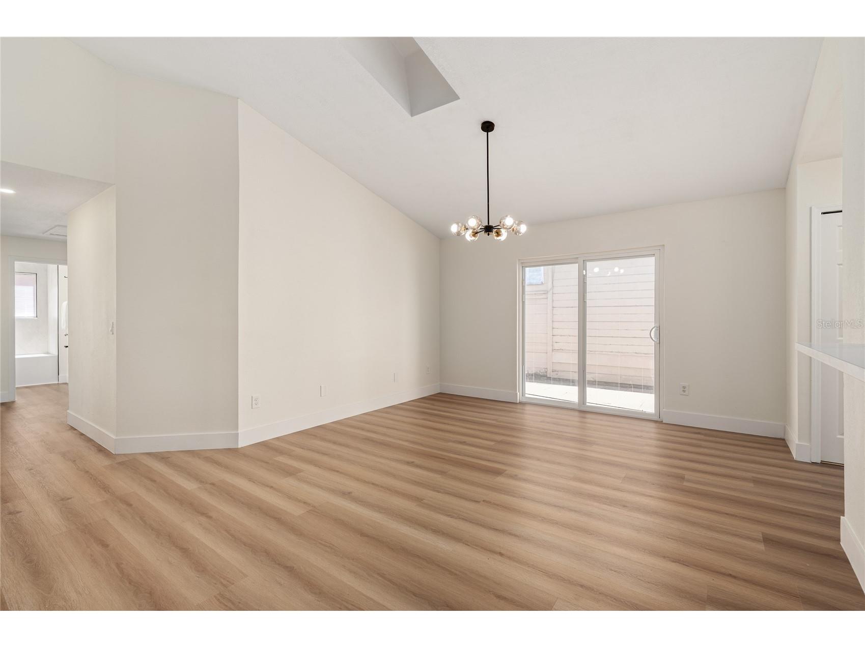 2011 Plainfield Drive Orlando FL 32812 O6423723 image9