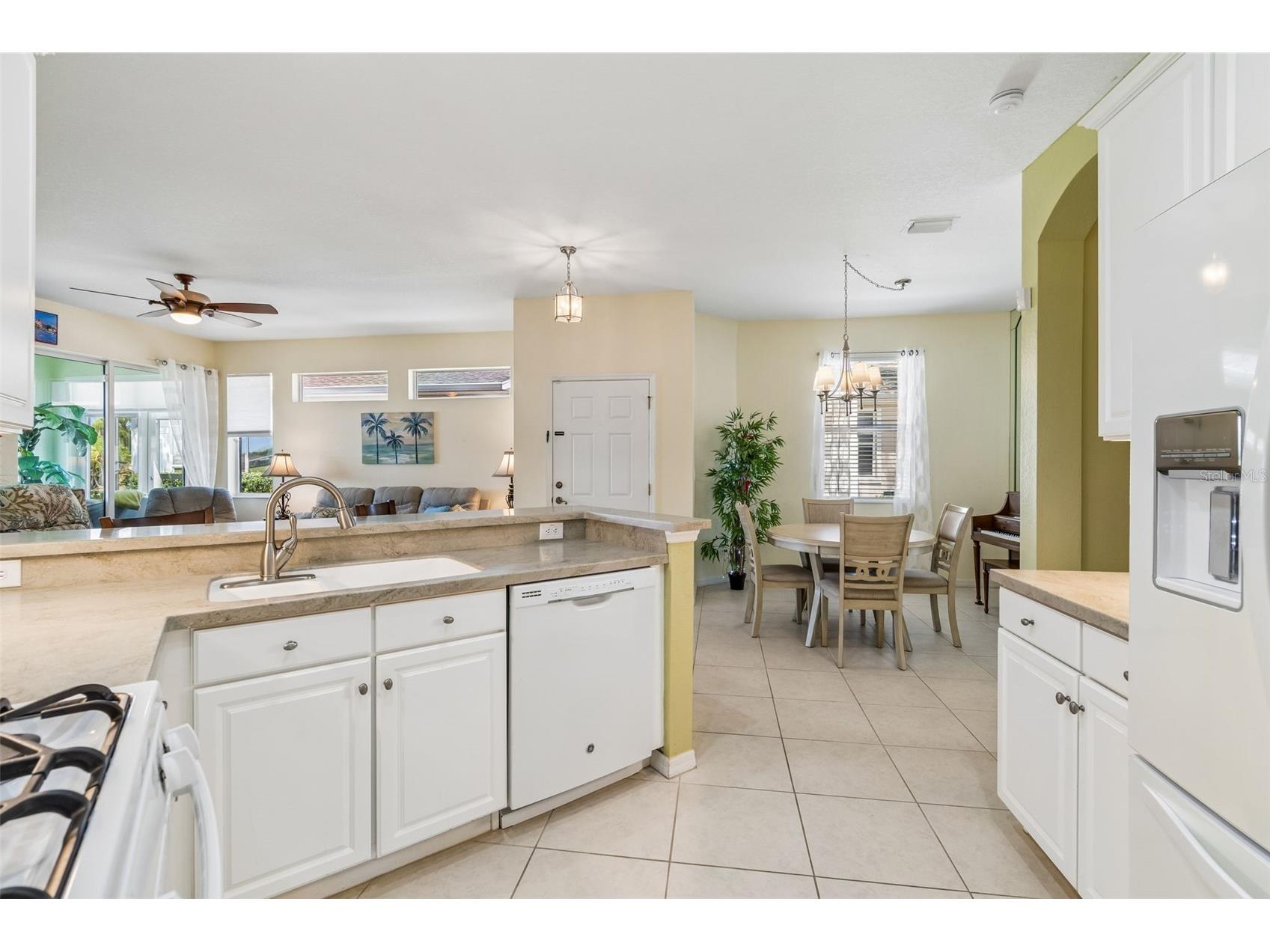 2011 Sifield Greens Way #71 Sun City Center FL 33573 TB8504091 image24