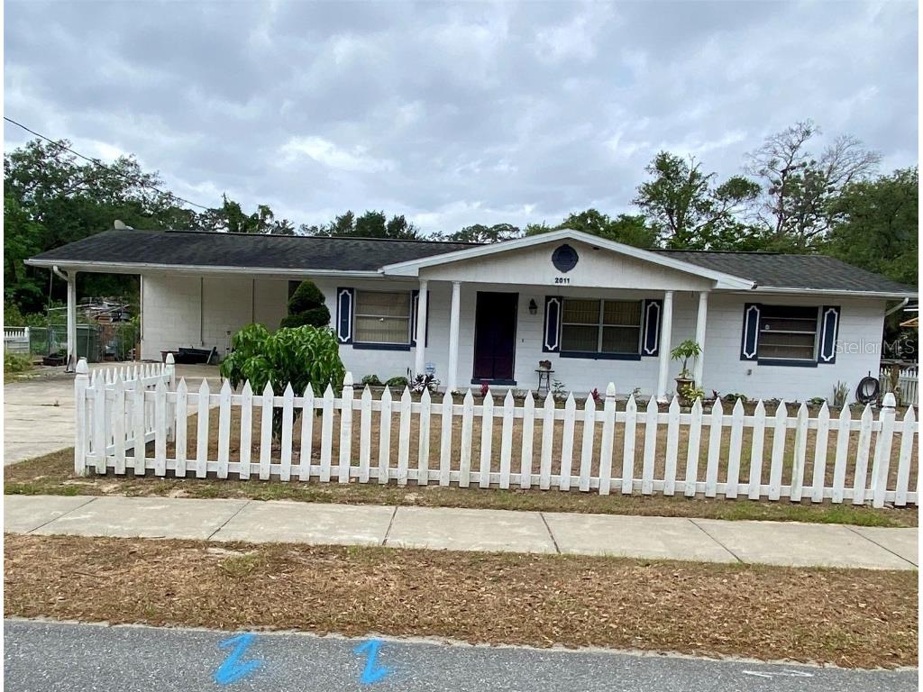 2011 Vine Street Leesburg FL 34748 G5067549 image1