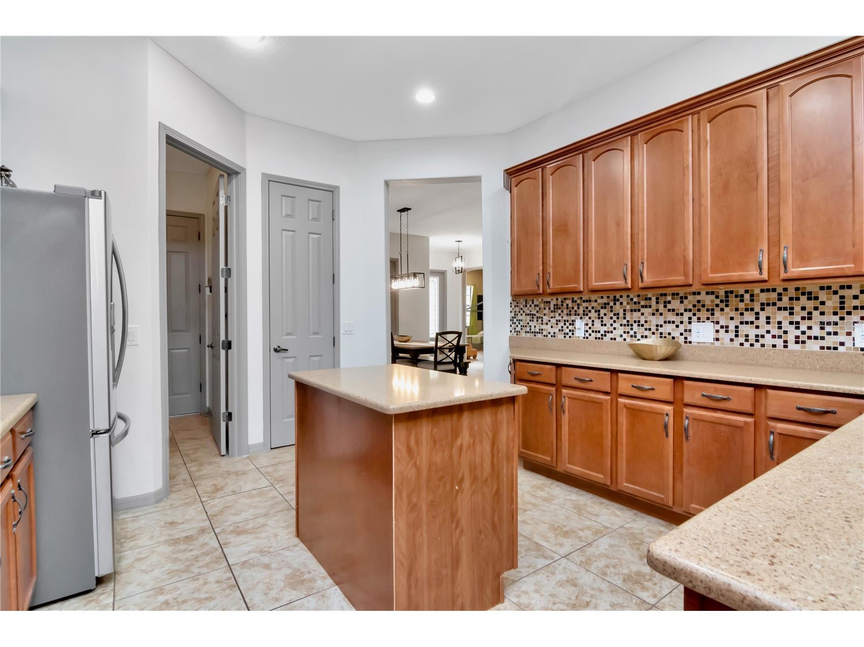 20110 Pond Spring Way Tampa FL 33647 TB8487360 image17