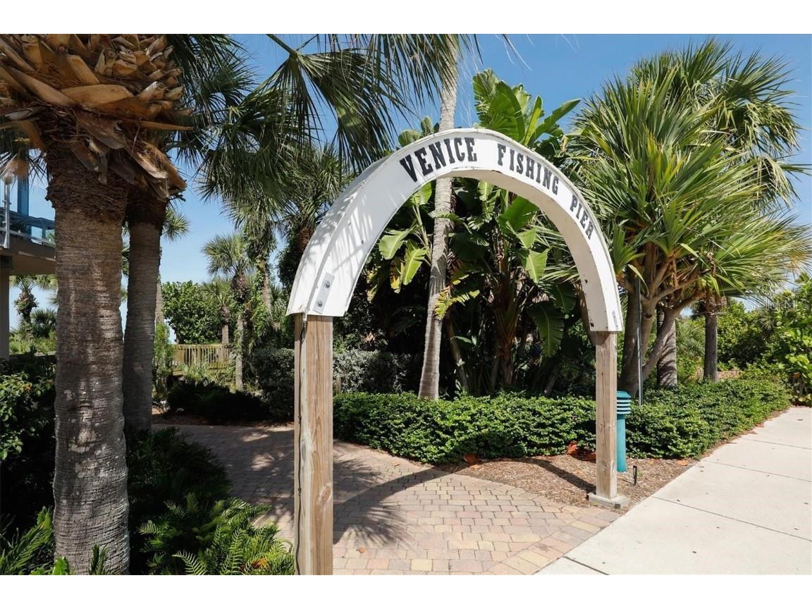 20110 Ragazza Circle #102 Venice FL 34293 D6143881 image80