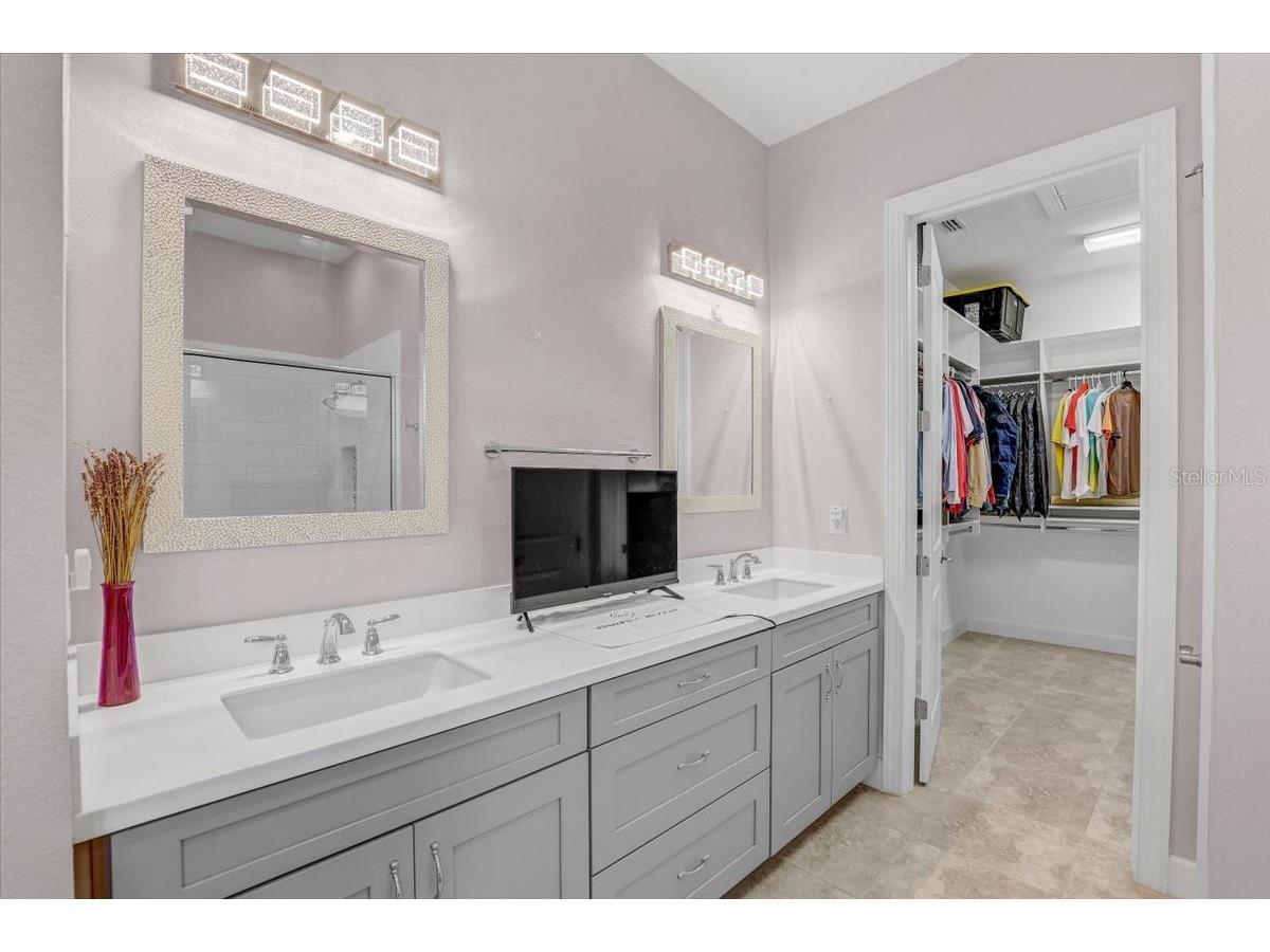 20113 Umbria Hill Drive Tampa FL 33647 TB8465942 image33