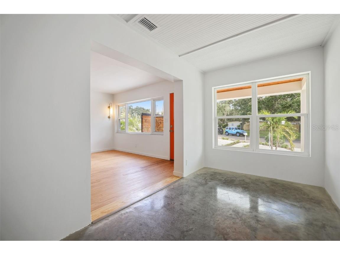 2012 Culberson Avenue Dunedin FL 34698 TB8440588 image17