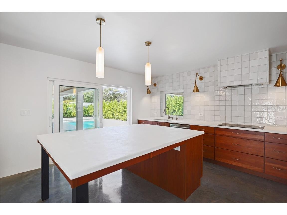 2012 Culberson Avenue Dunedin FL 34698 TB8440588 image21