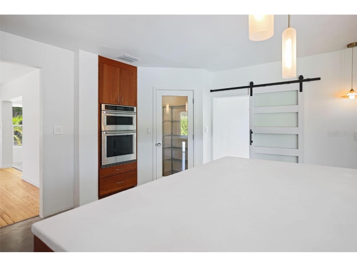 2012 Culberson Avenue Dunedin FL 34698 TB8440588 image23