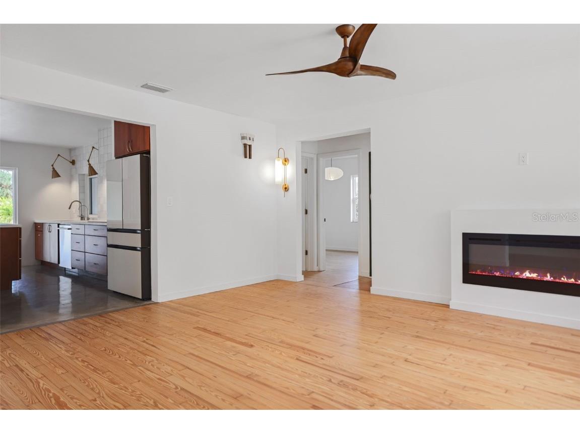 2012 Culberson Avenue Dunedin FL 34698 TB8440588 image27